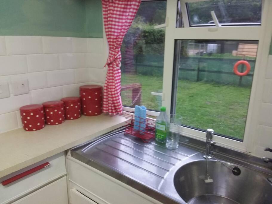 הוילה Bursledon Rockets'S Retreat מראה חיצוני תמונה