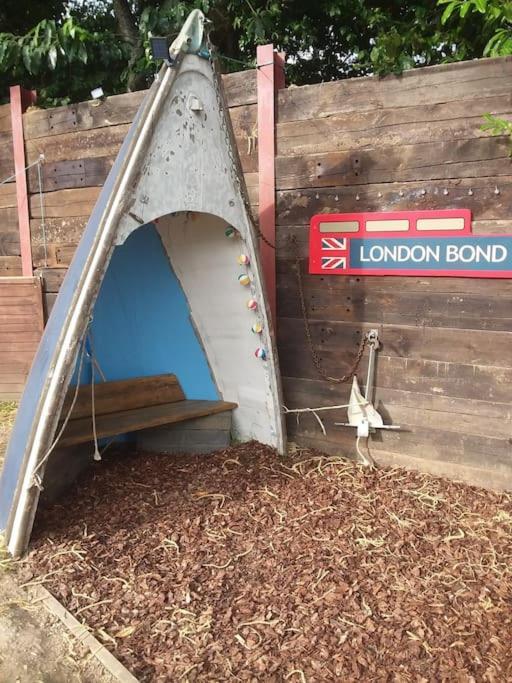 הוילה Bursledon Rockets'S Retreat מראה חיצוני תמונה